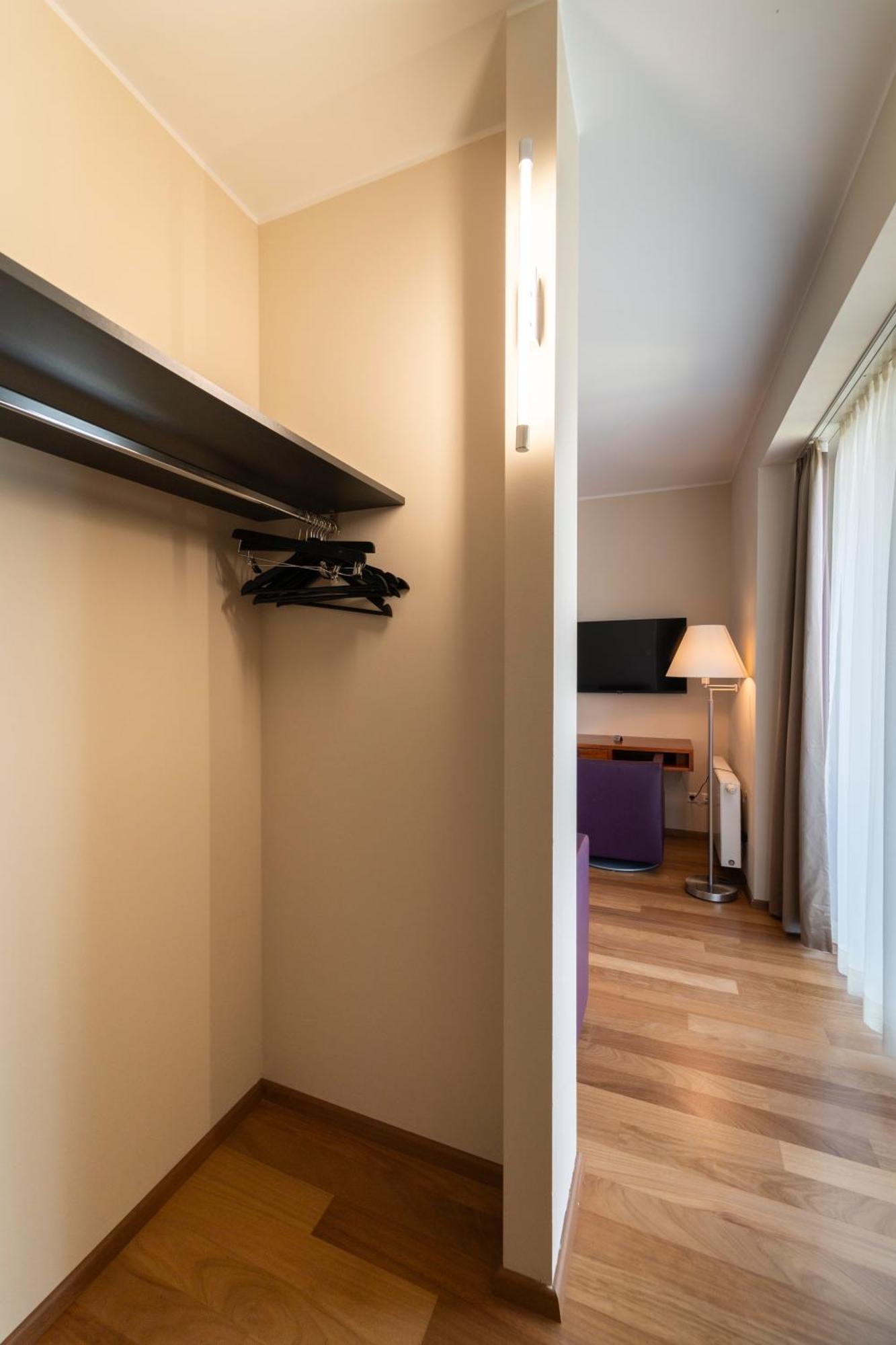 Pakat Suites Viena Exterior foto
