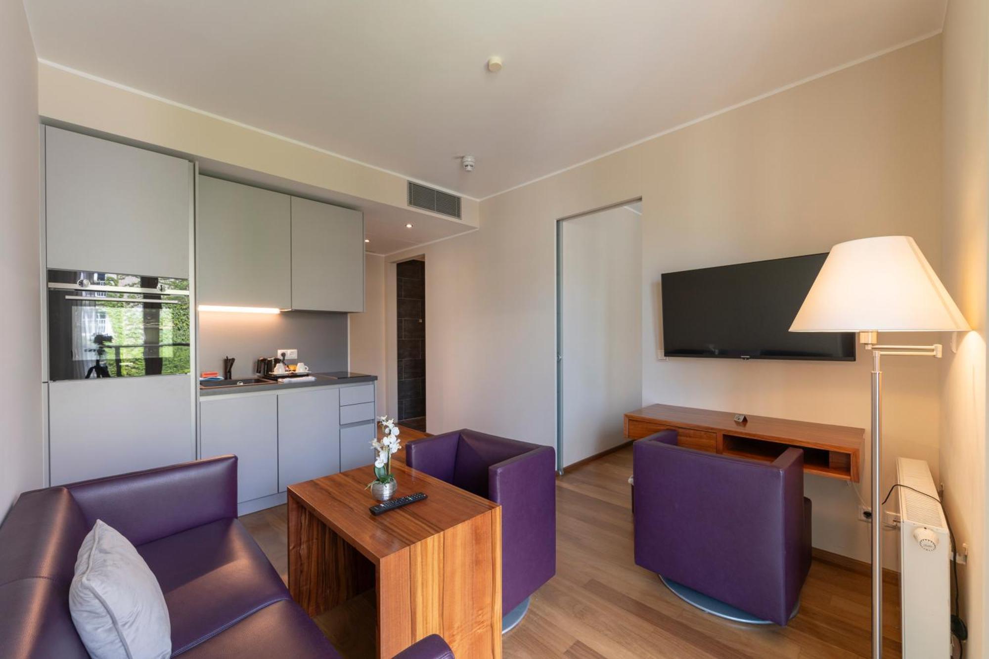 Pakat Suites Viena Exterior foto